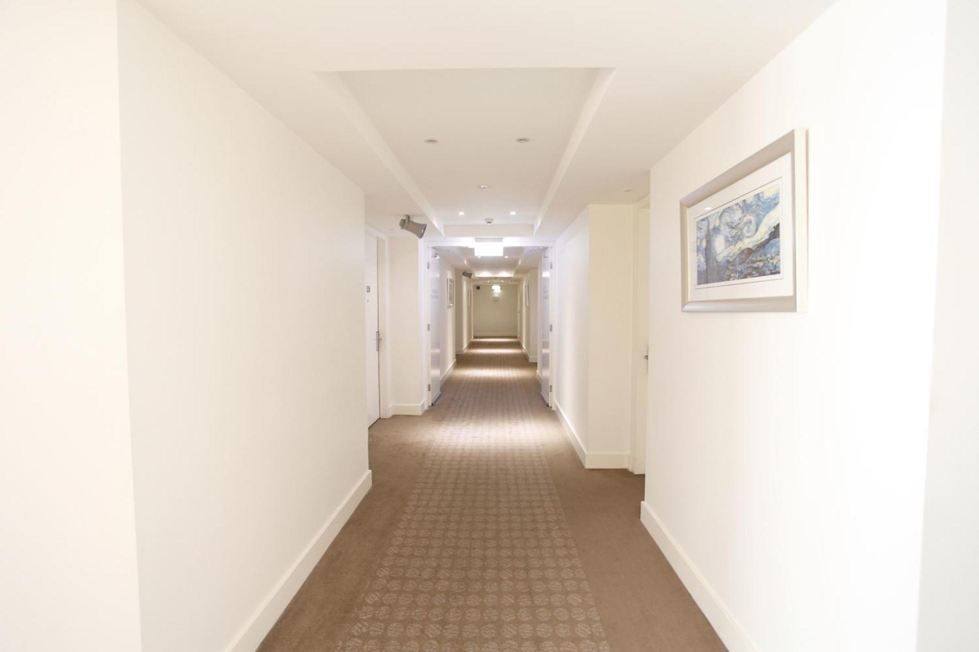 Golden Pebble Hotel Wantirna Exterior foto